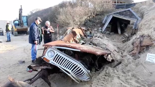 Here's What A Jeep Wagoneer Looks Like After 40 Years Under A Sand Dune